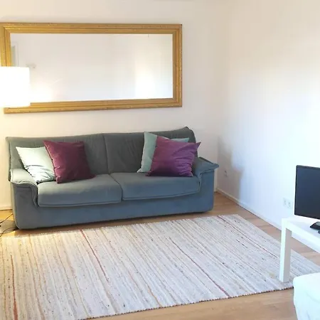 Apartment Gute Lage, 3 Raeder, Gruen, Familien