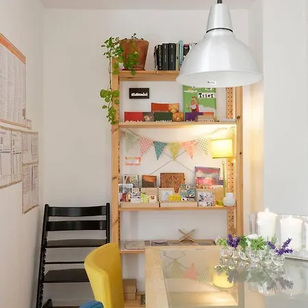 Gute Lage, 3 Raeder, Gruen, Familien Apartment Trier