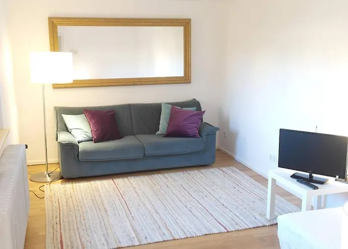 Apartment Gute Lage, 3 Raeder, Gruen, Familien